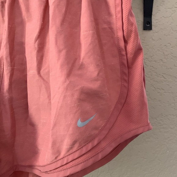 Nike Dri-Fit running shorts - Picture 2 of 8